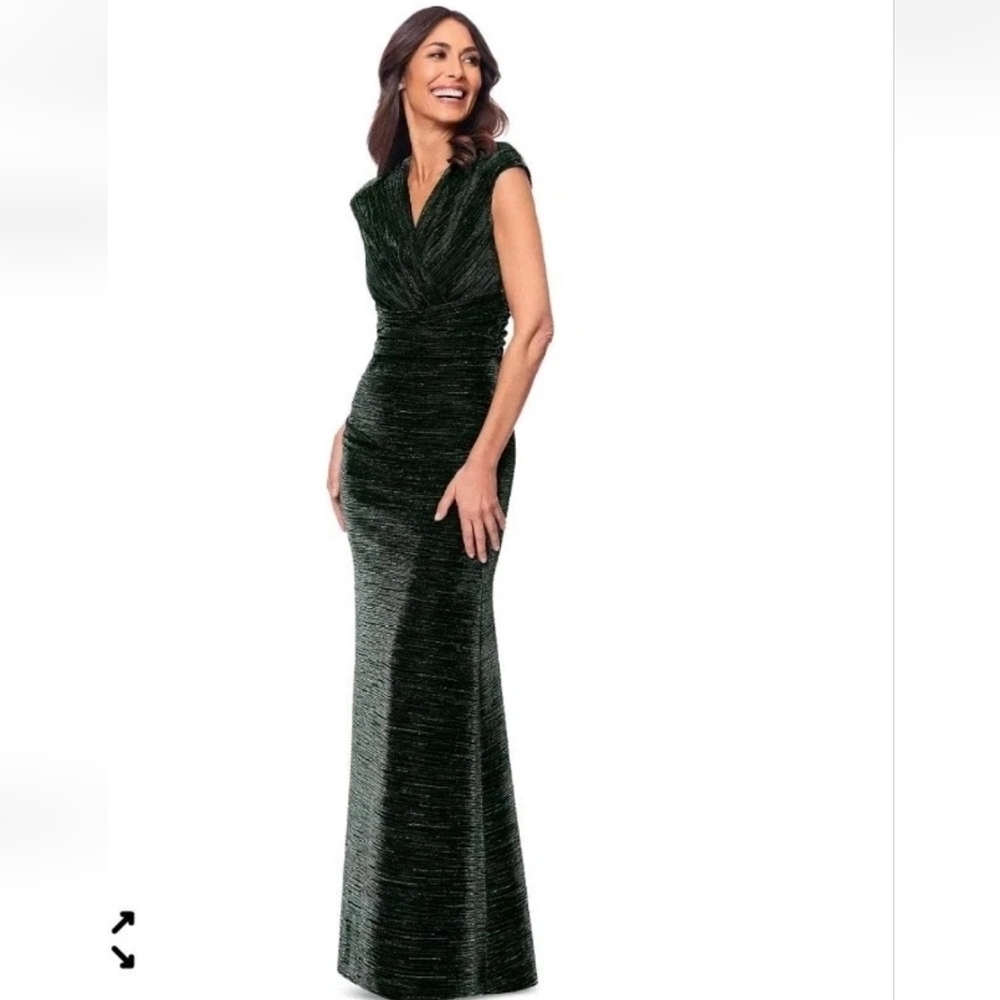 $269 Betsy & Adam Metallic Cap-Sleeve Surplice Gown Sz 12 Green Women Wedding - Picture 2 of 14